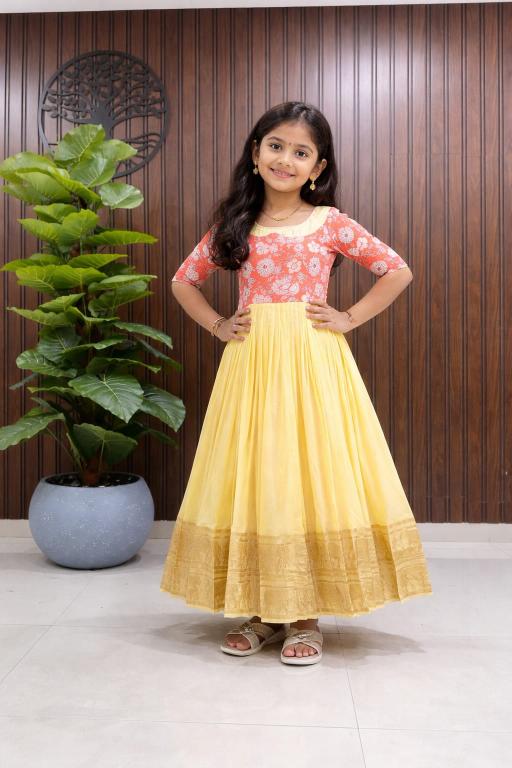 kids silk Cream Hyderabadi kids Gown manufacturer